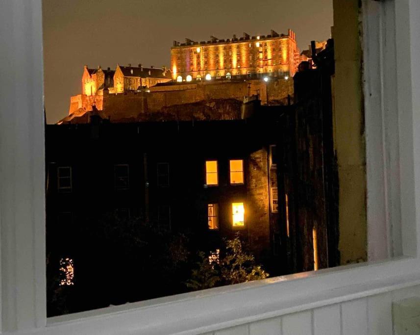 Large 4 Bed Apartment Edinburgh Luaran gambar