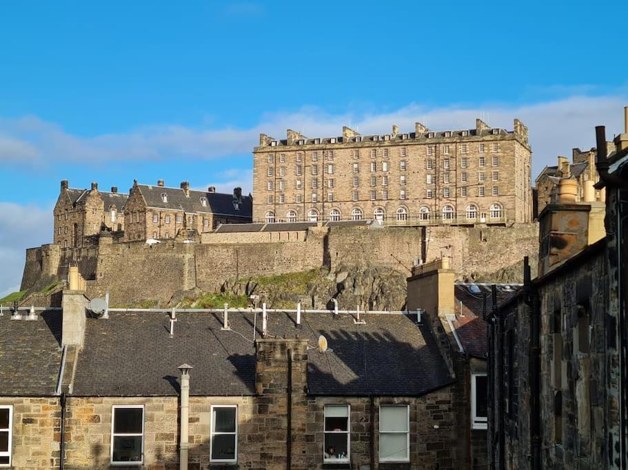 Large 4 Bed Apartment Edinburgh Luaran gambar